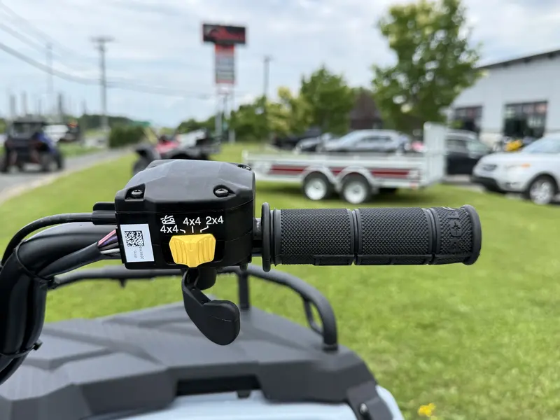 2025 Polaris SPORTSMAN 570 PREMIUM *À partir de 1.99%