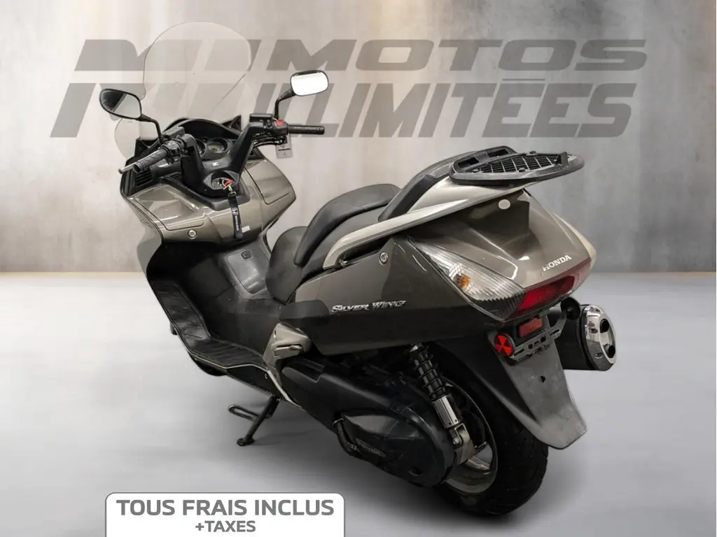 2005 Honda FSC600A Silver Wing