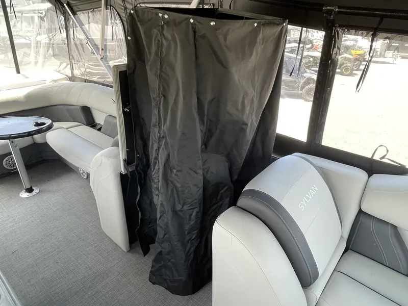 2023 Sylvan Mirage Cruise 8522