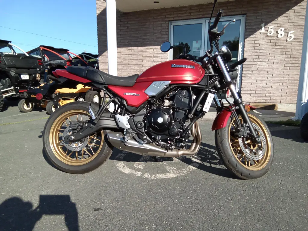 Kawasaki Z650 RS 2024