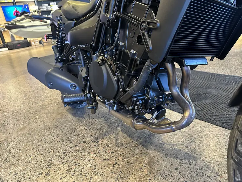 2025 Kawasaki Eliminator 500 SE