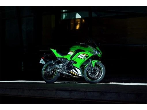 Kawasaki Ninja 650 Krt 2025 alt