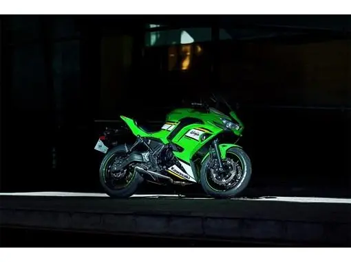 2025 Kawasaki NINJA 650 KRT