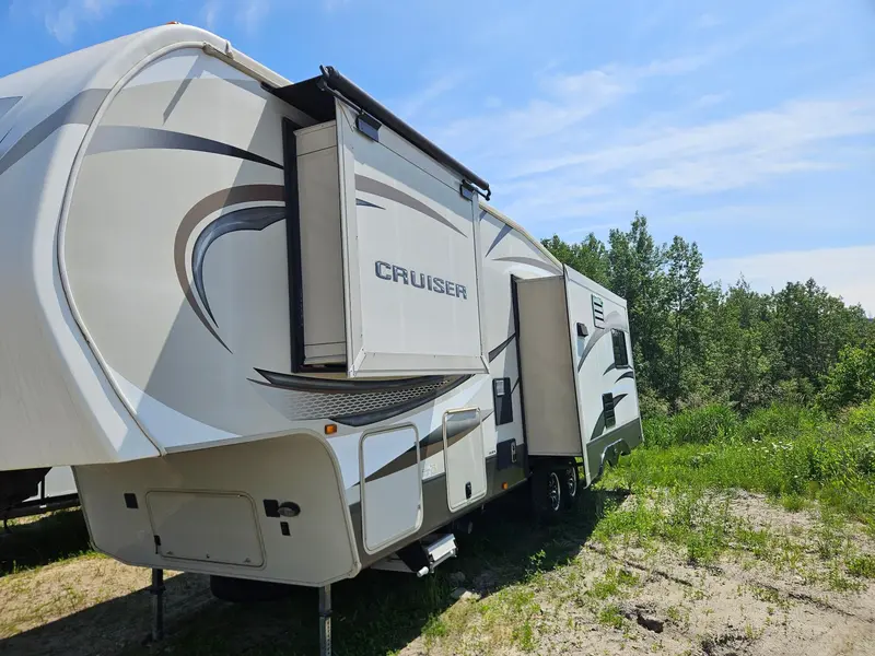 2016 Crossroads RV Cruiser 305RS