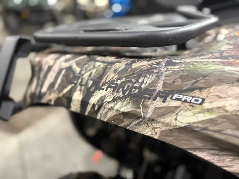 2025 Can-Am Outlander MAX PRO Hunting Edition HD7