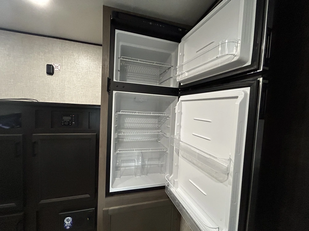 Jayco Jay Flight 236th 2022 alt