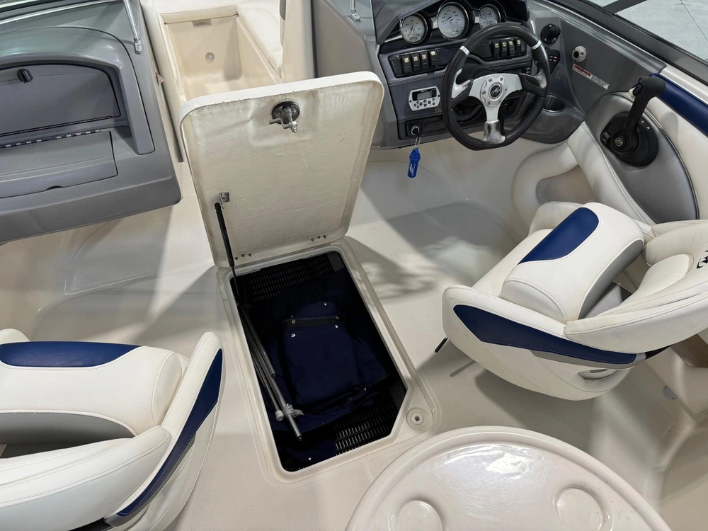 2011 Monterey Boats Fs 224 alt