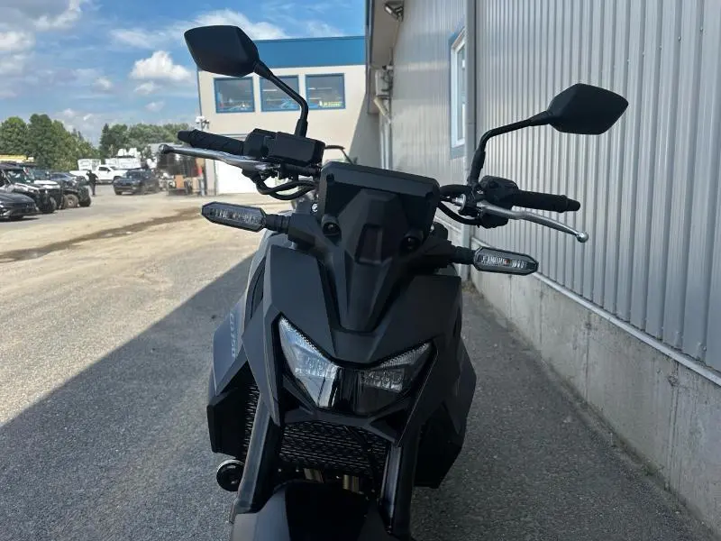 2025 Honda CB750 ABS