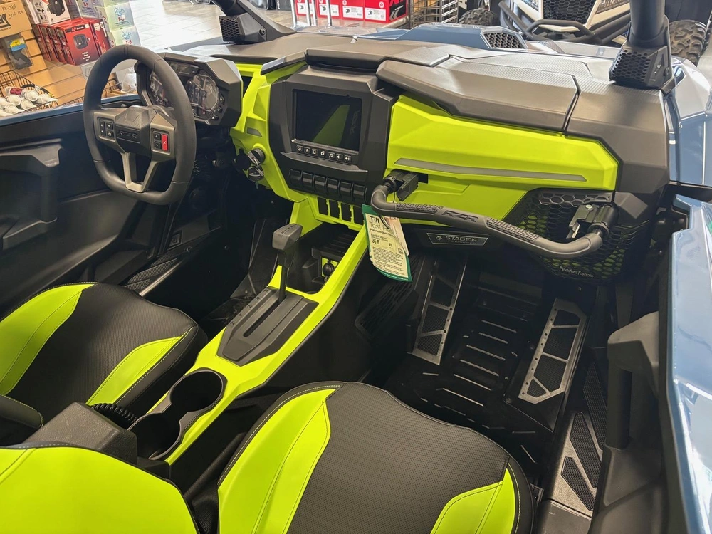2025 Polaris Rzr Pro Xp Ultimate alt