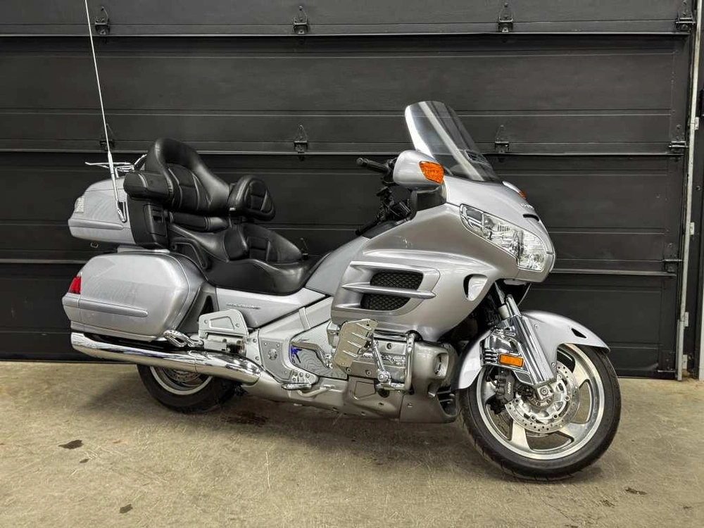 Honda Gold Wing Goldwing 2009 alt