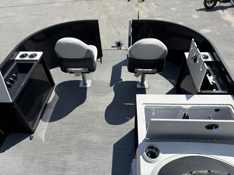 Lowe Boats SF 214 2023