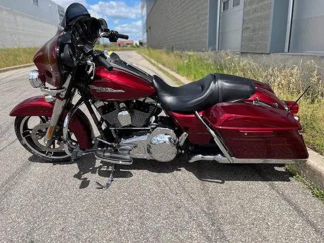 Harley-Davidson FLHXS Street Glide SpecialFLHXS 2016