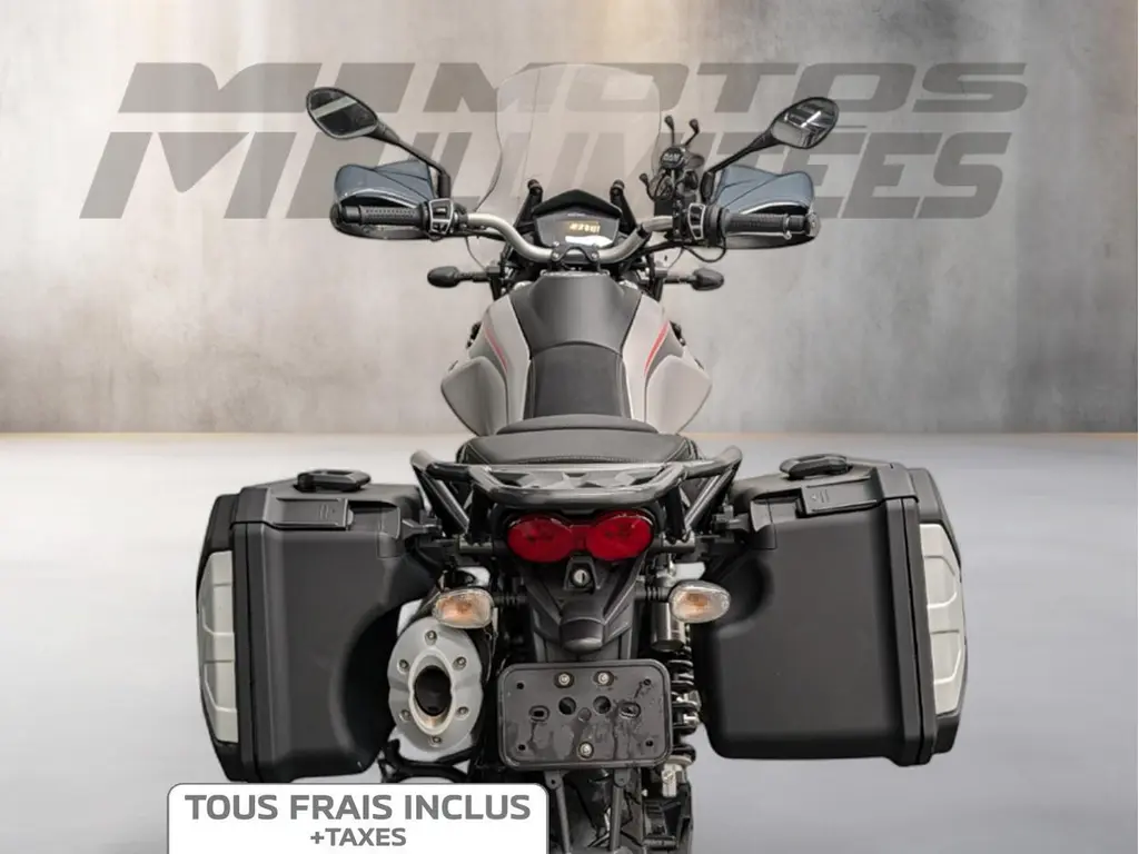2022 Moto Guzzi V85 TT TRAVEL
