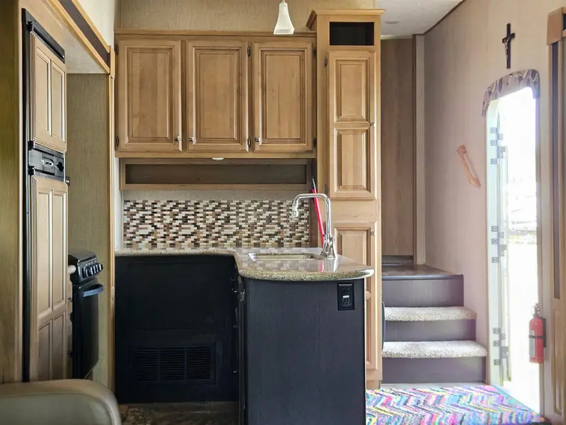 2016 Crossroads RV Cruiser 305RS
