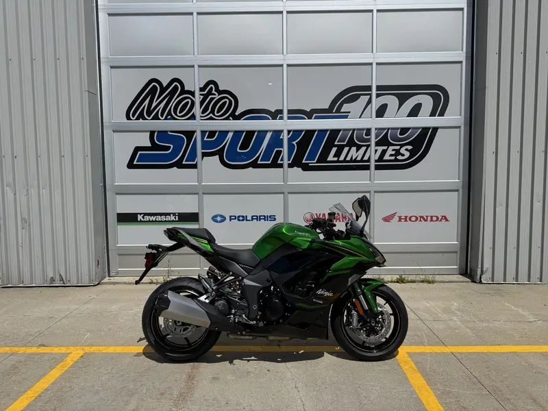 2025 Kawasaki NINJA 1100SX SE