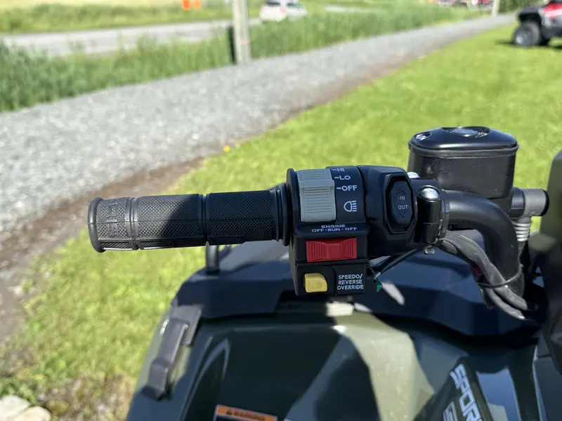 2025 Polaris SPORTSMAN 6X6 BIG BOSS *À partir de 1.99%
