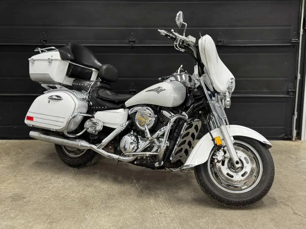 2005 Kawasaki VULCAN NOMAD