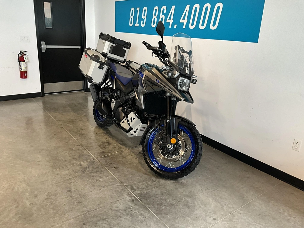 Suzuki V-strom 1050 Xt Adventure 2021 alt