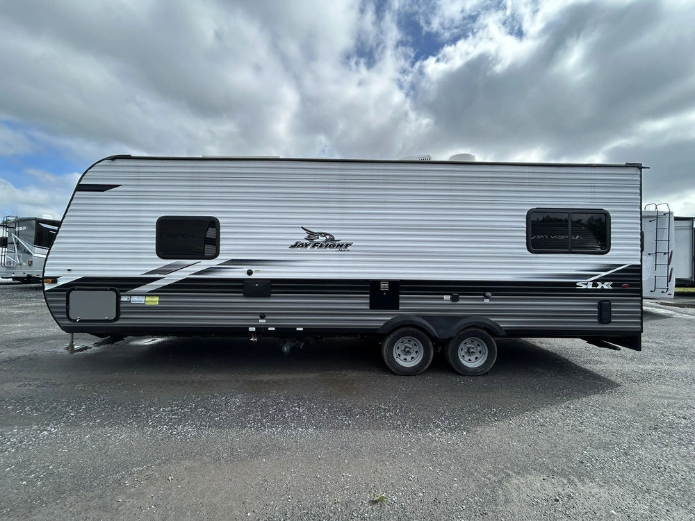 Jayco Jay Flight 236th 2022 alt