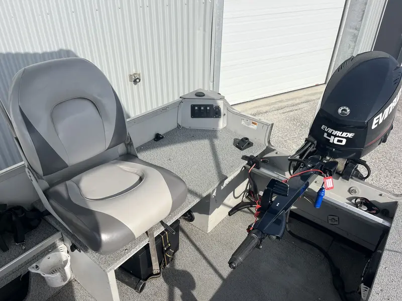 Smoker-Craft PRO 1620 2014