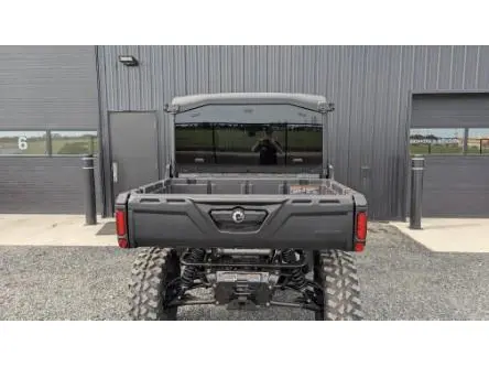 2025 Can-Am Defender Limited Max Cab HD10