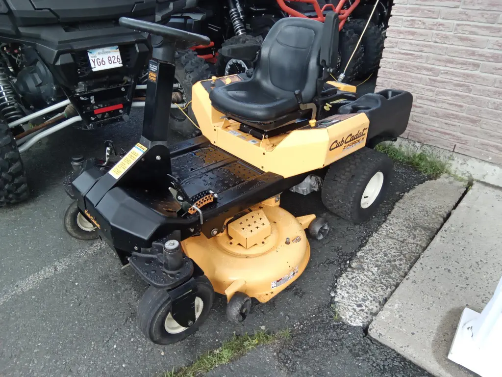 2011 Cub Cadet Z-FORCE S 46″