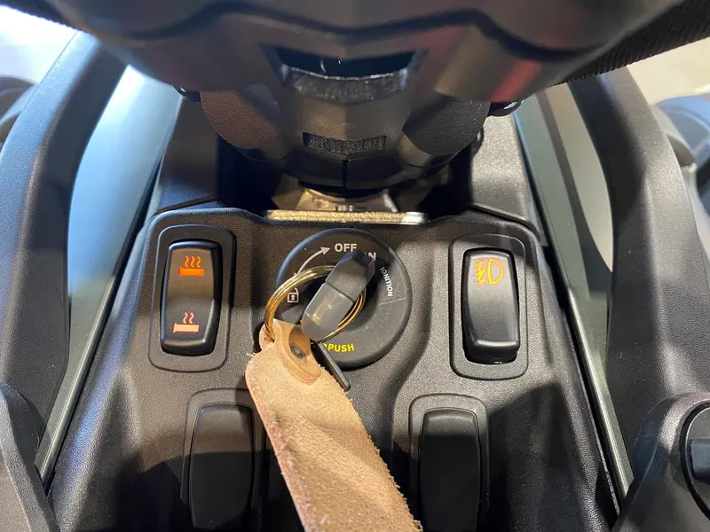 2025 Can-Am Canyon Redrock Edition