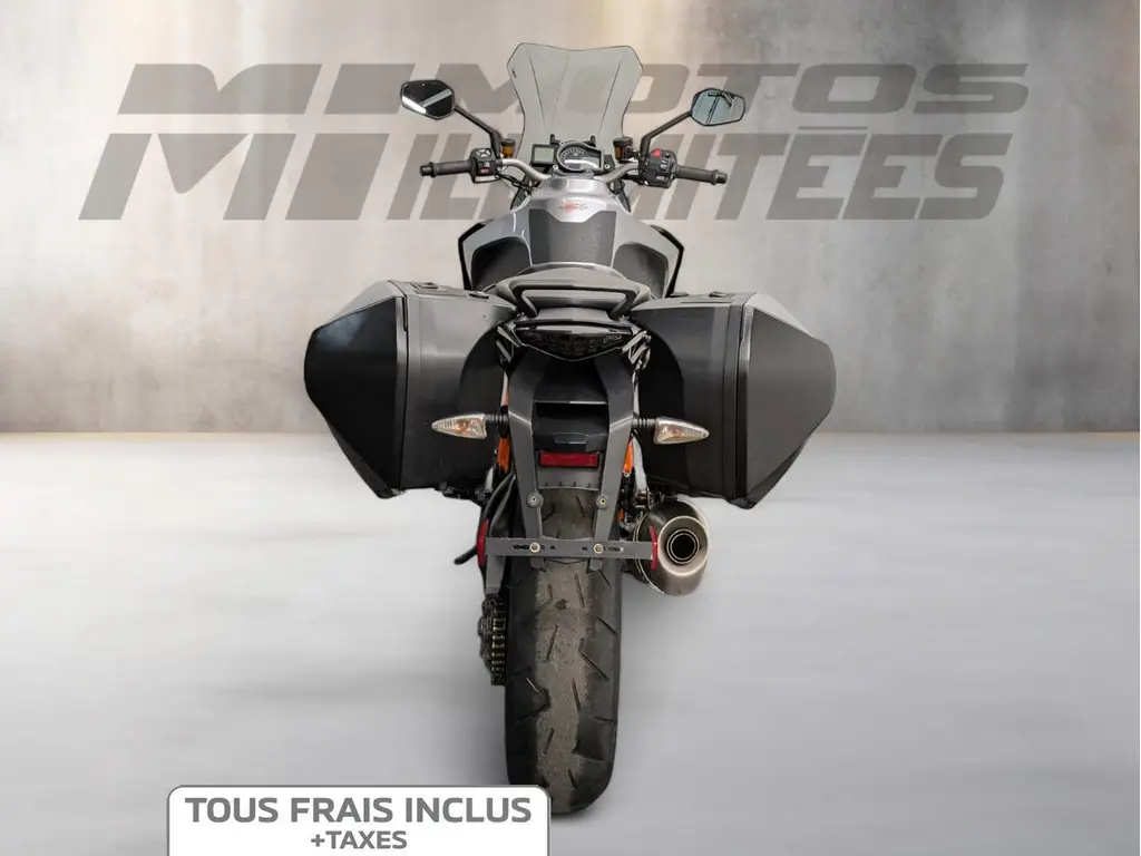 2016 KTM 1290 SUPER DUKE GT