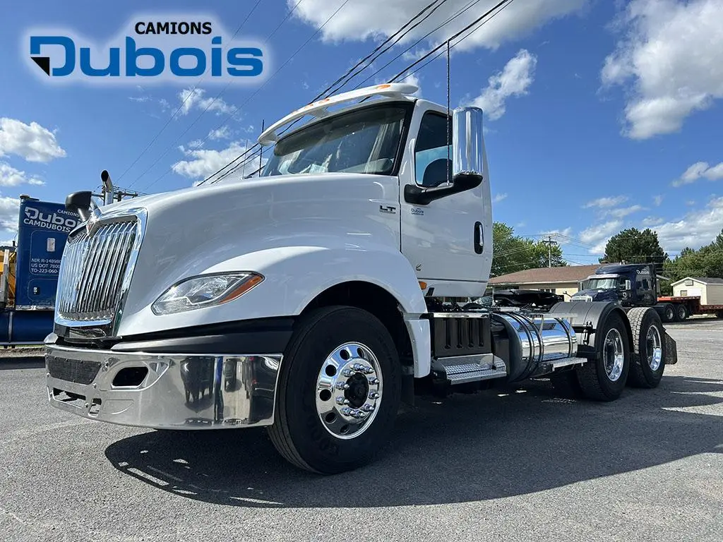 2020 International LT625