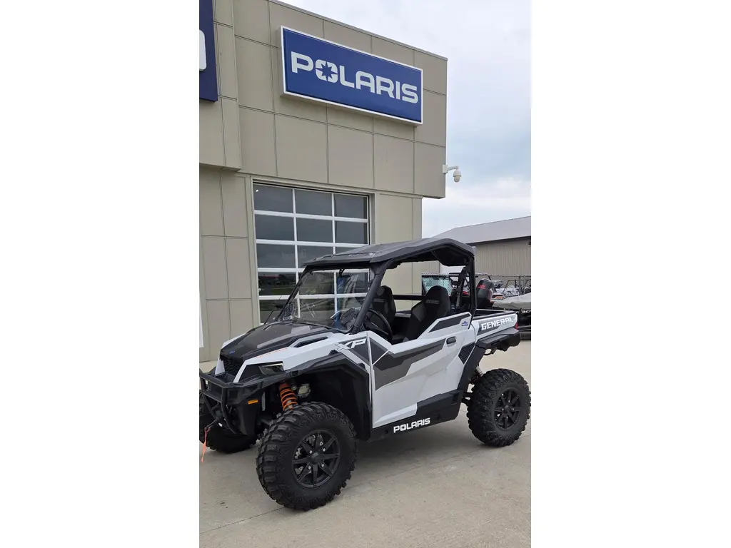 2022 Polaris GENERAL XP 1000 DELUXE RC