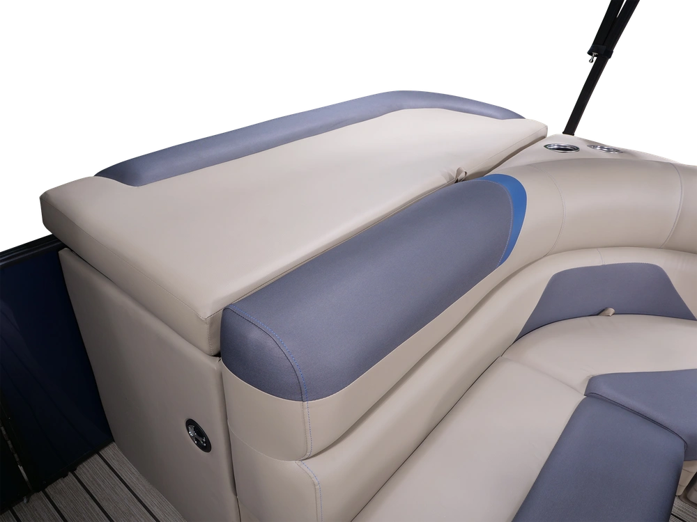 2023 Legend E-series 21 Cruise alt