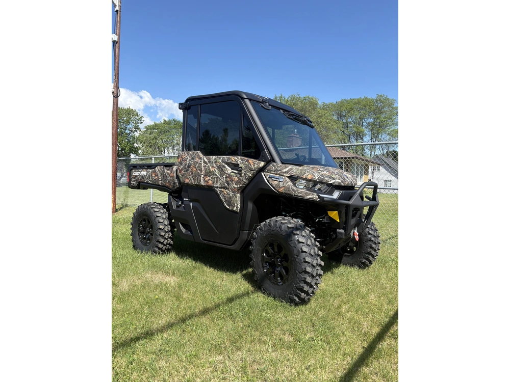 2025 Can-am Def Ltd 65 Hd10 alt