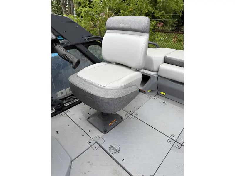 Sea-Doo Switch Sport 18 230 2024