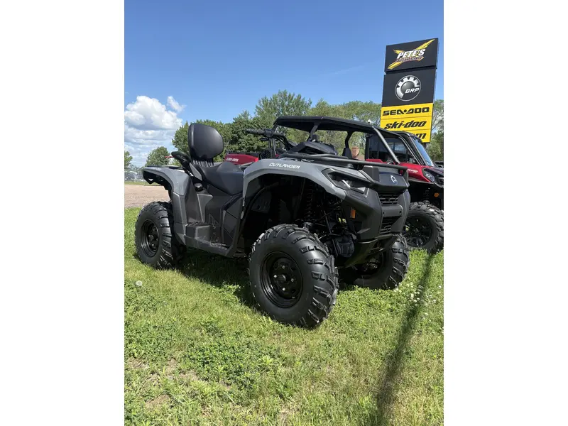 2025 Can-Am OUT MAX 500