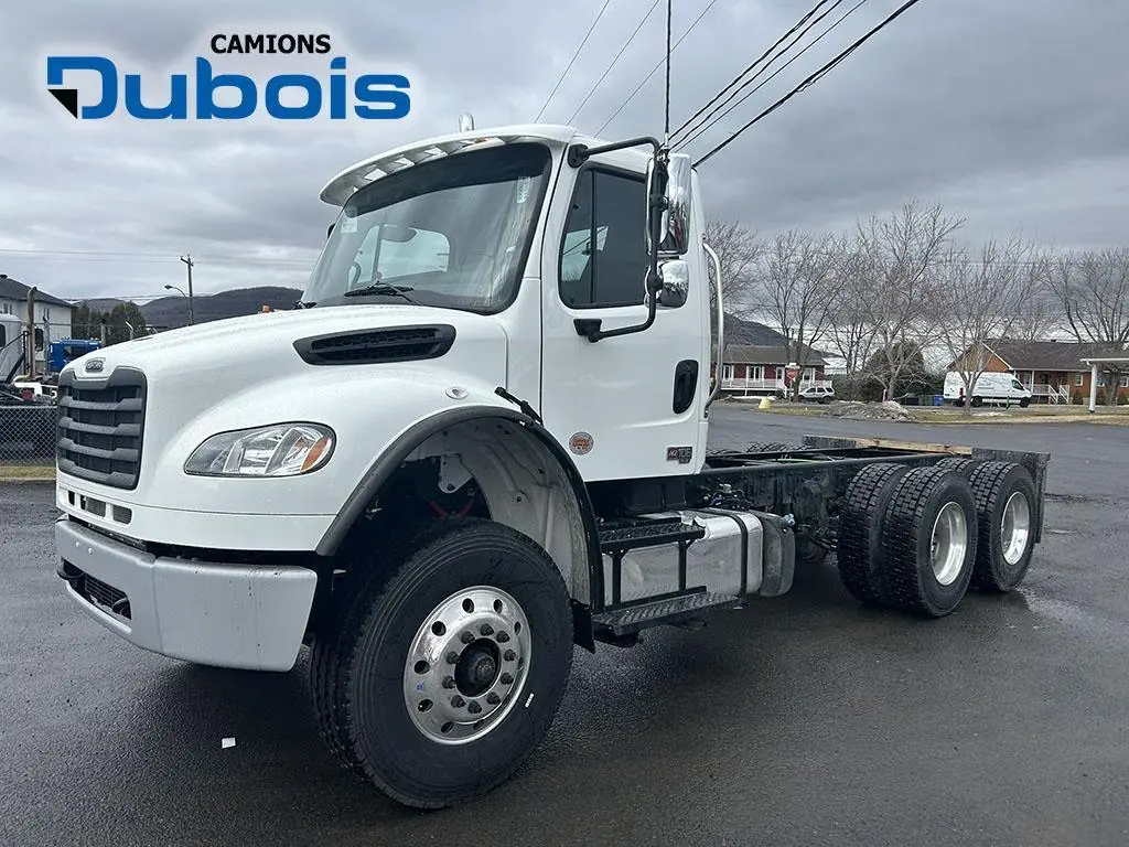 Freightliner M2-106 2026