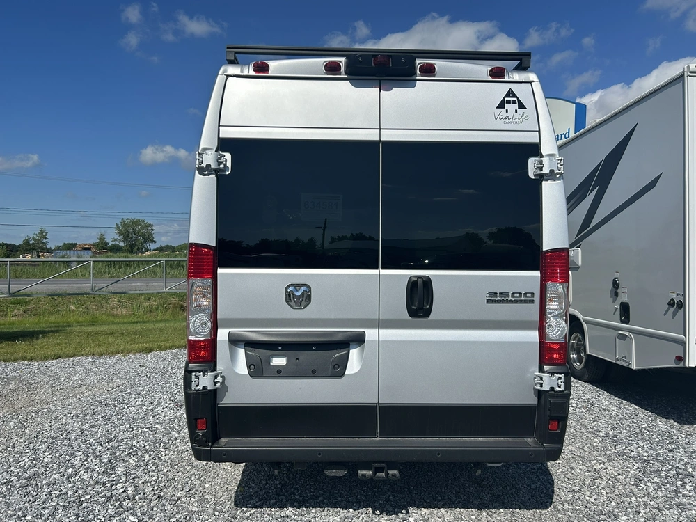 2025 Vanlife Campers Mea alt
