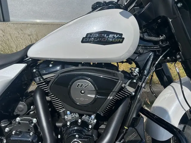 Harley-Davidson FLHX STREET GLIDEFLHX 2024