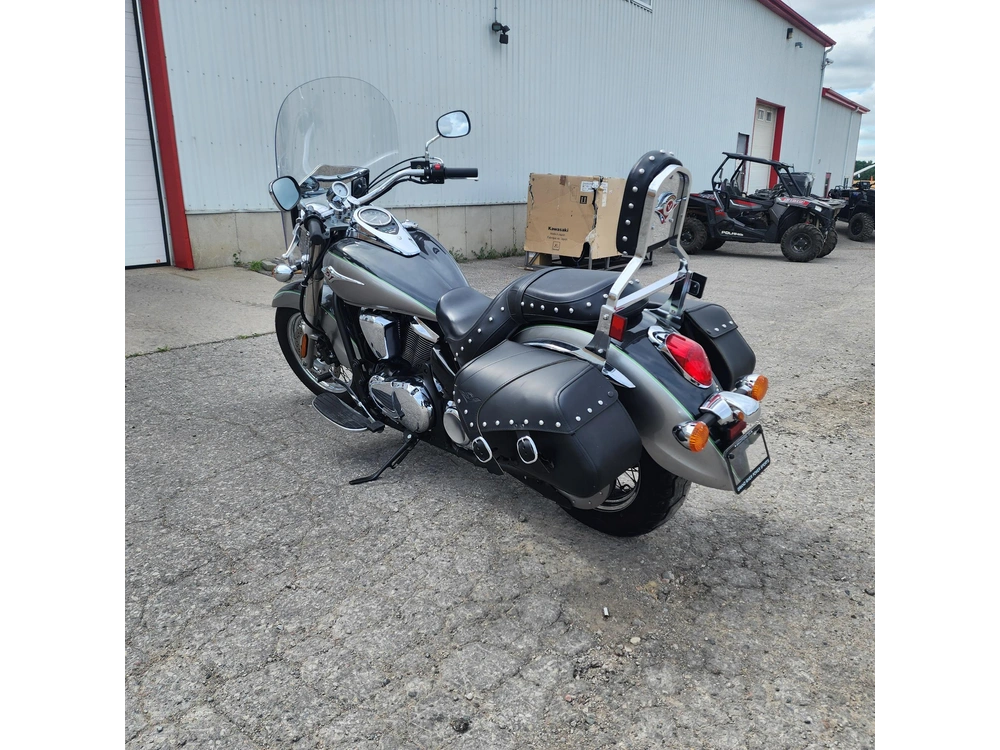 2020 Kawasaki Vulcan 900 Classic Lt alt