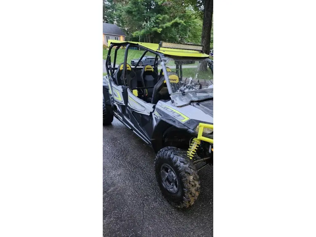 Polaris RZR 900 4  2018