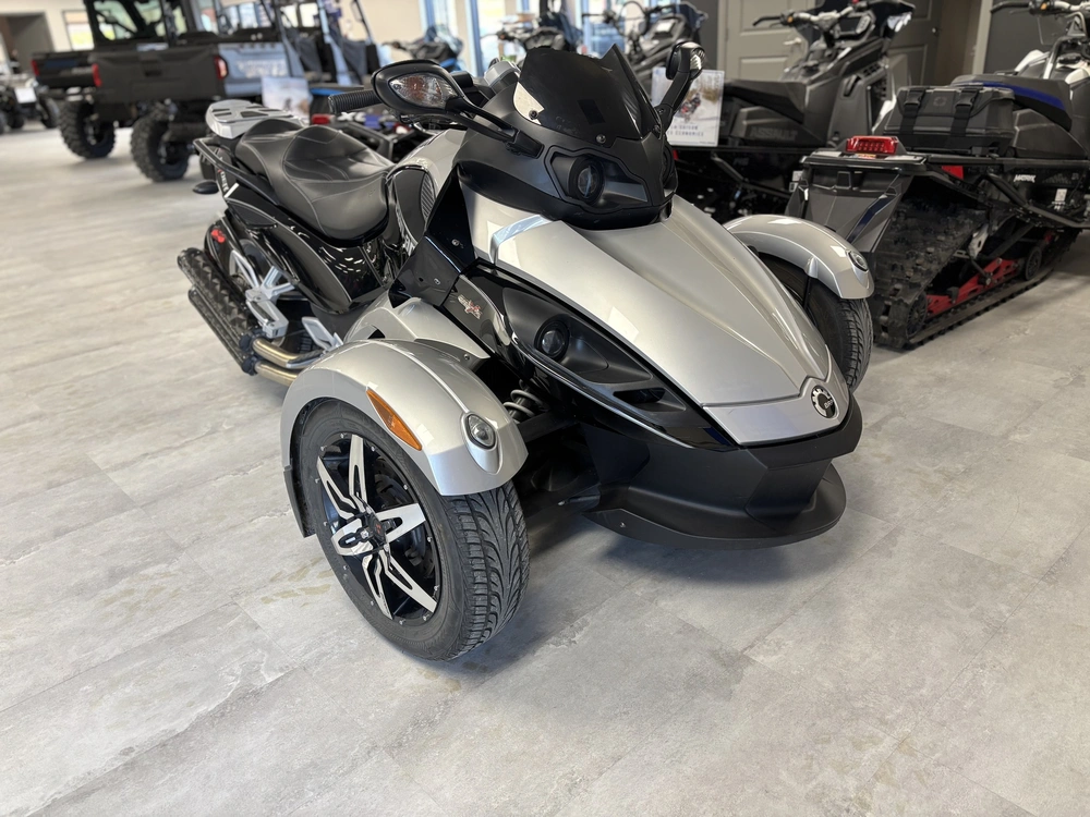 2008 Can-am Spyder alt