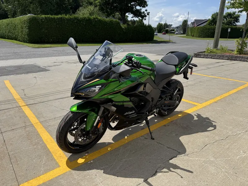 2025 Kawasaki NINJA 1100SX SE