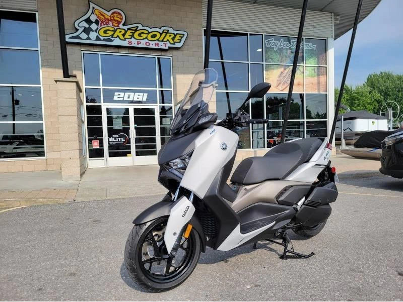 Yamaha Xmax 300 2023 alt