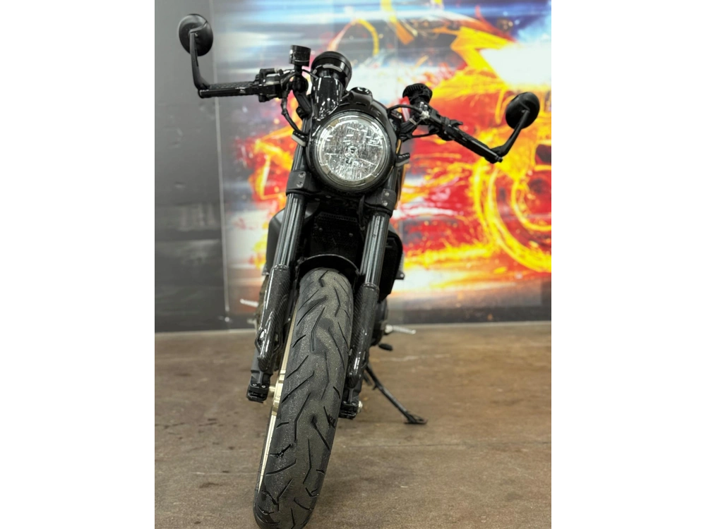 Ducati Scrambler 2017 alt