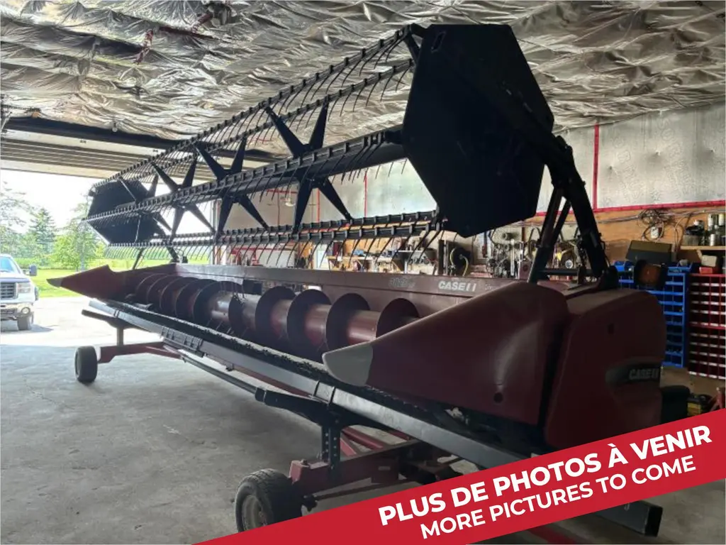 2011 Case IH 3020 25′