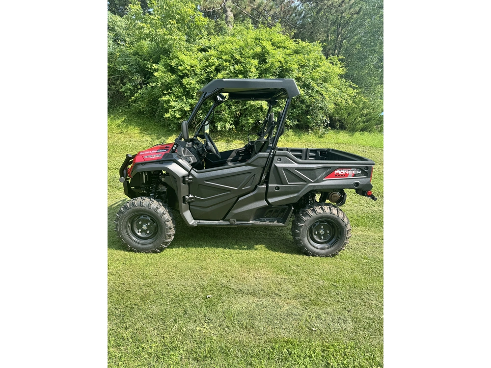 2025 Honda Pioneer 1000 3p Eps Crédit Ferme & Entreprise Offert alt