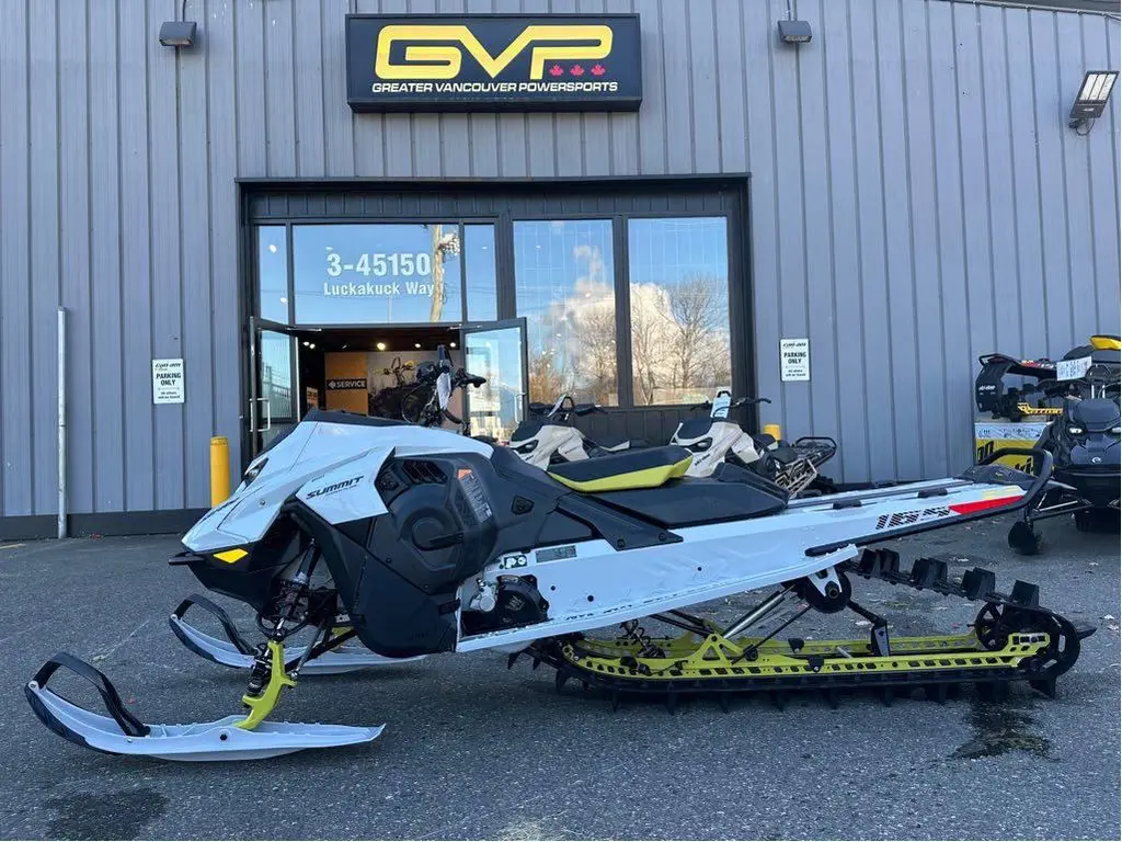 2025 Ski-Doo SUMMIT EDGE 165" 
