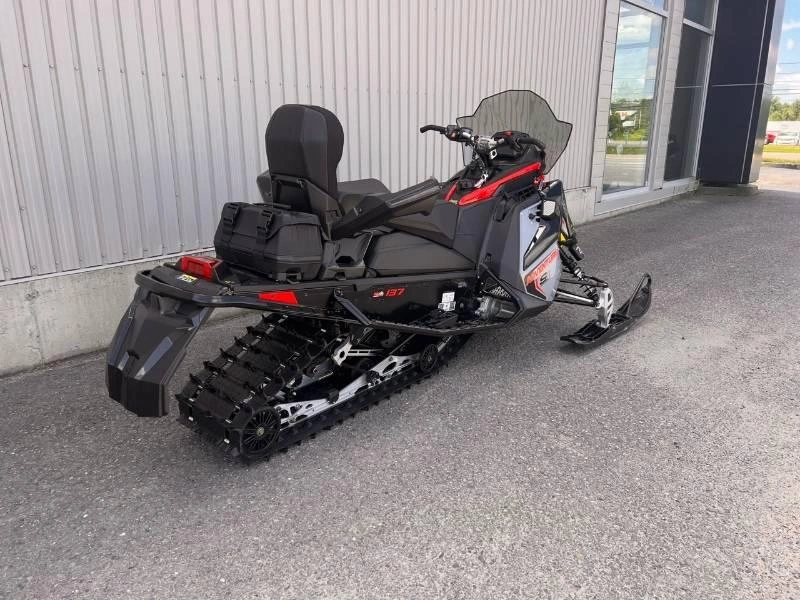 Polaris Prostar S4 Indy Adventure 137 2025 alt