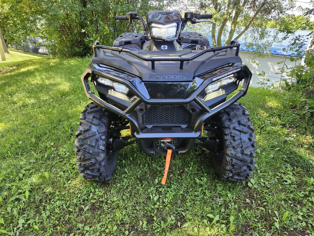 Polaris Sportsman 570 Trail - Onyx Black Service 5★ | Rive-sud De Québec | Financement 1-2-3 Chance 2025 alt