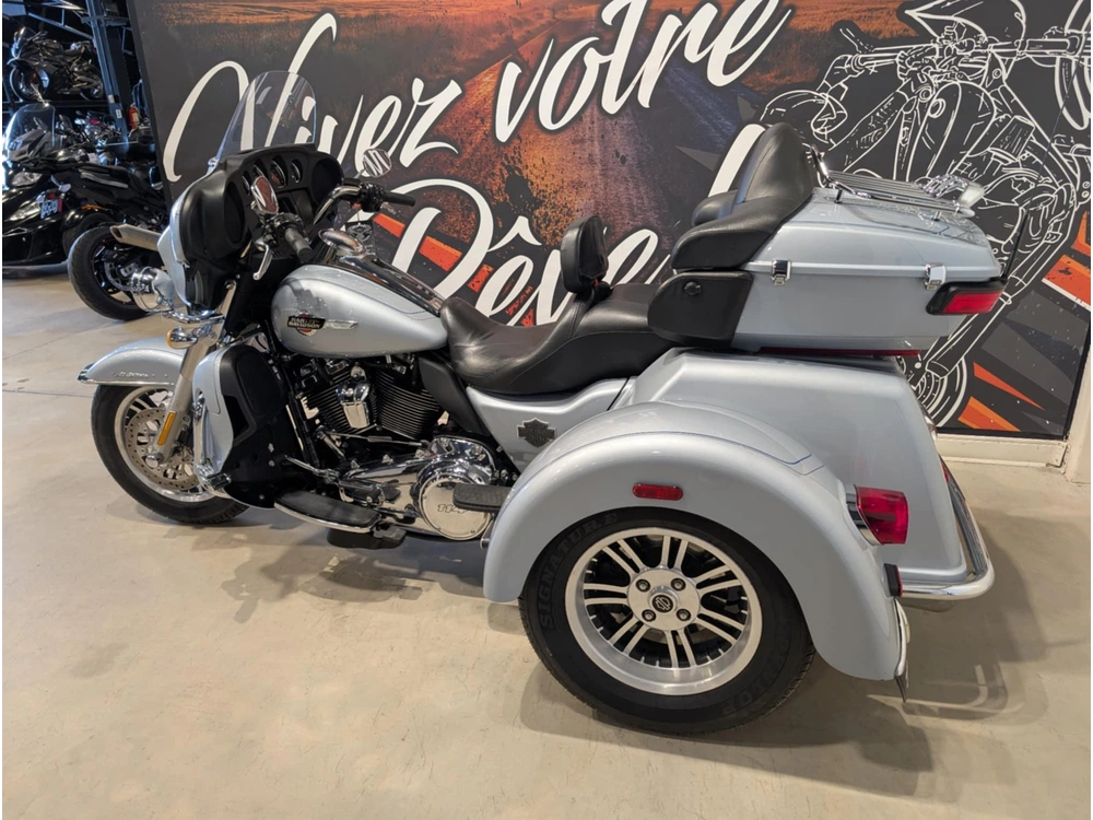 Harley-davidson Trike Tri Glide Ultra Flhtcutg 2023 alt