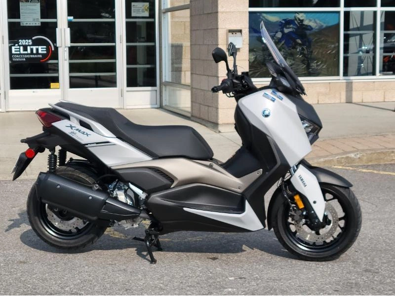 Yamaha Xmax 300 2023 alt
